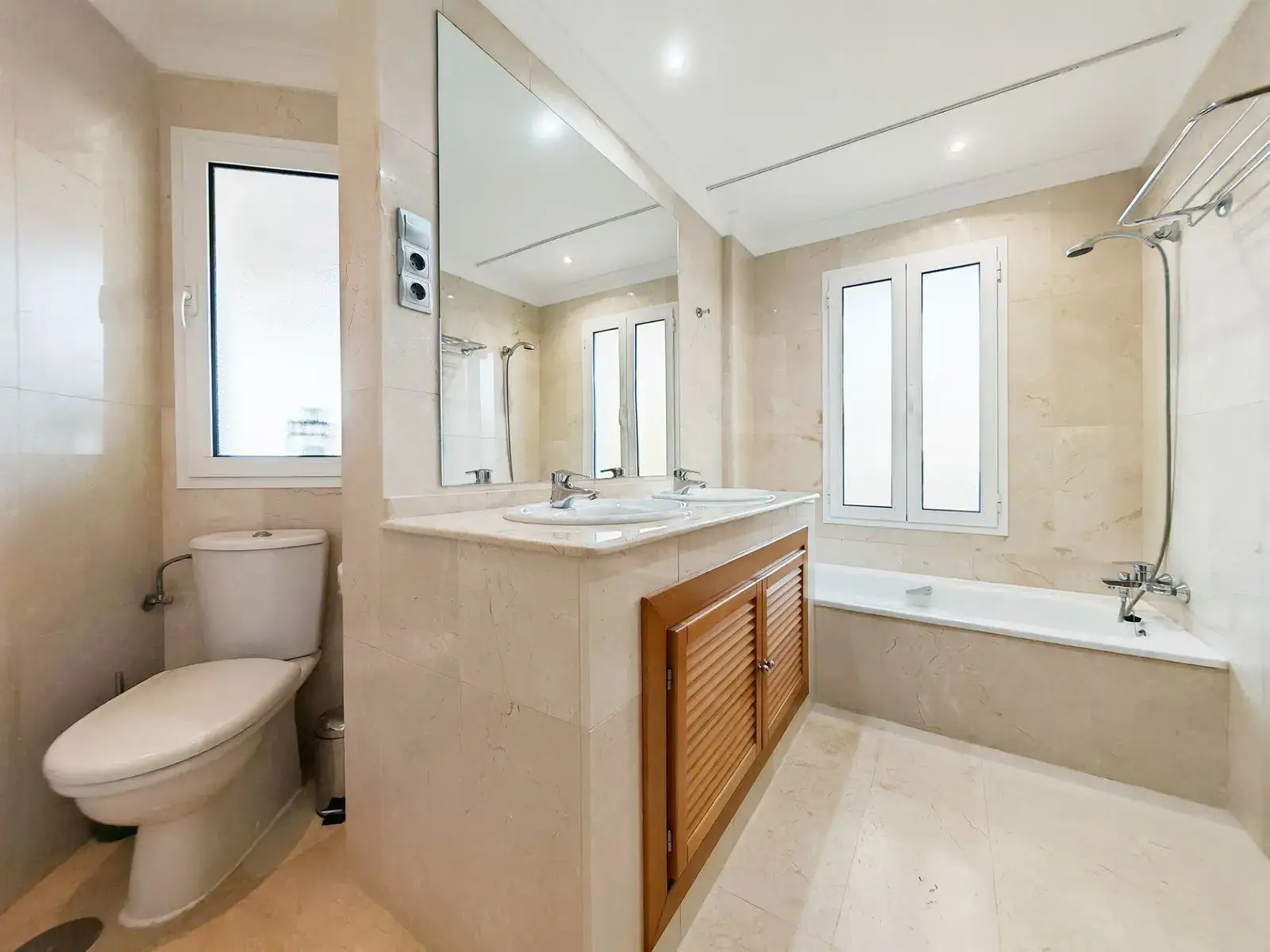 property_gallery_img_10375