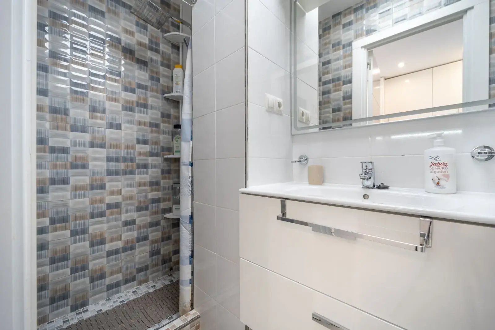 property_gallery_img_8010