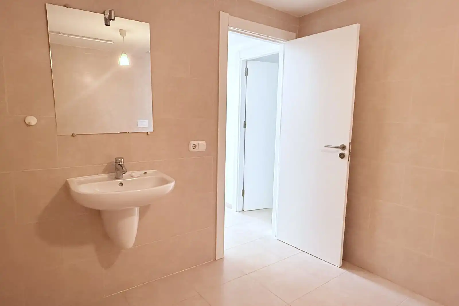 property_gallery_img_42737