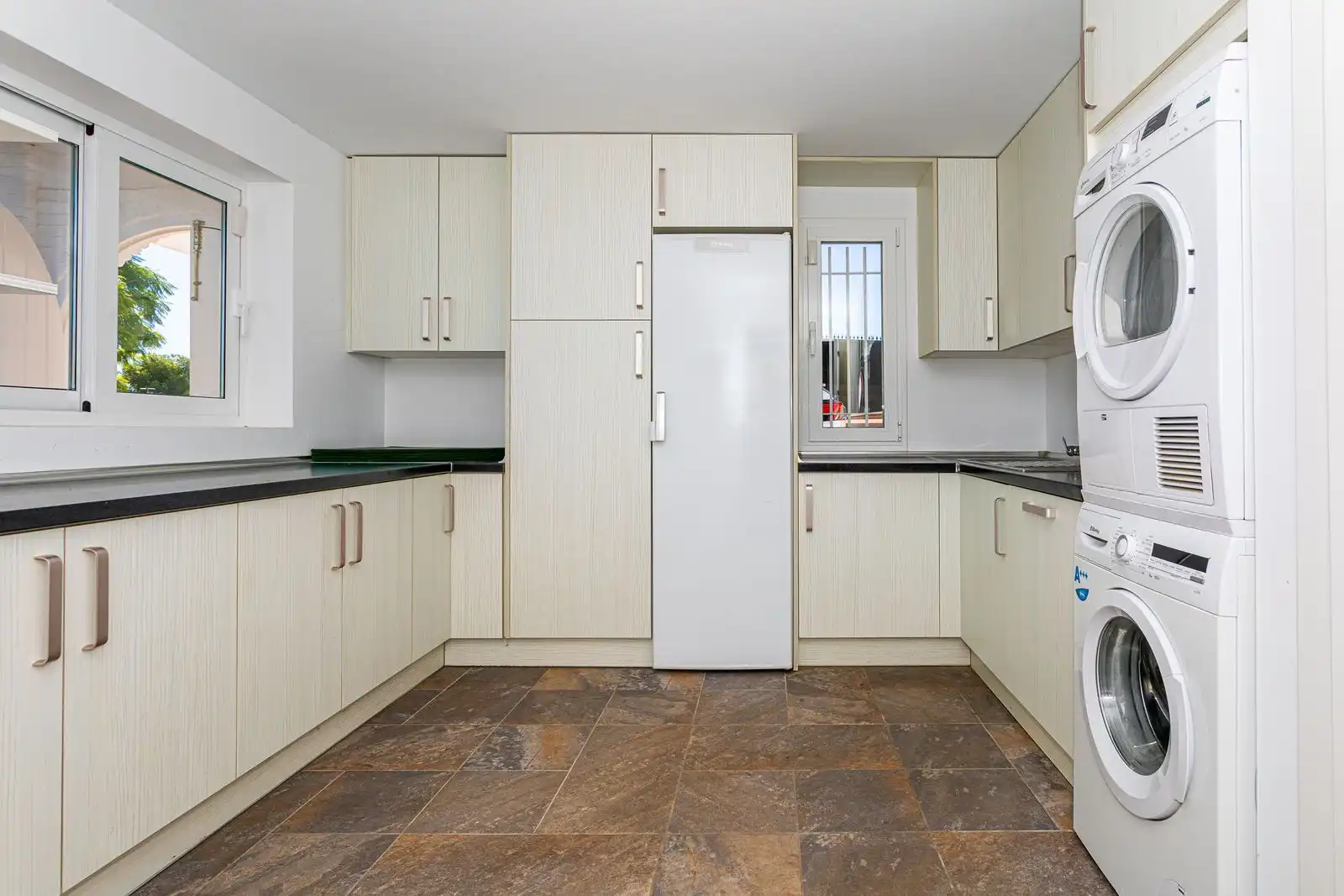 property_gallery_img_47843
