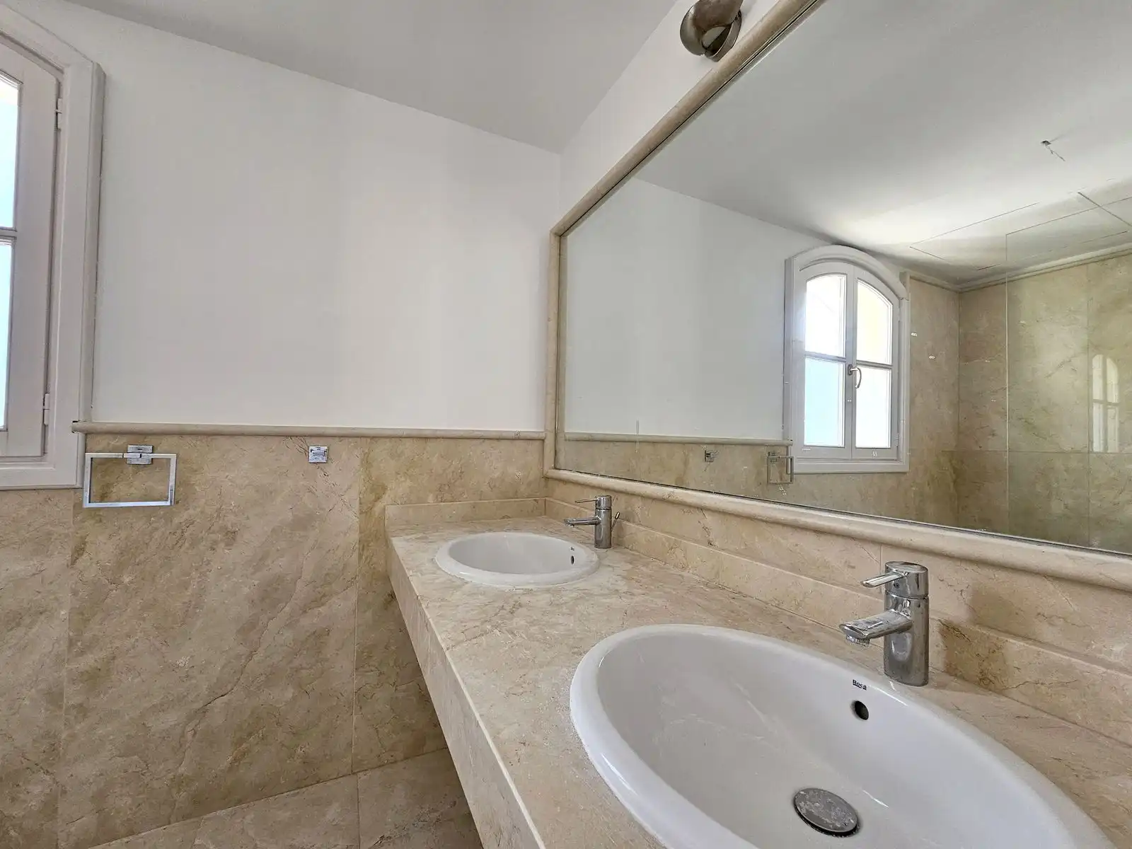 property_gallery_img_57612