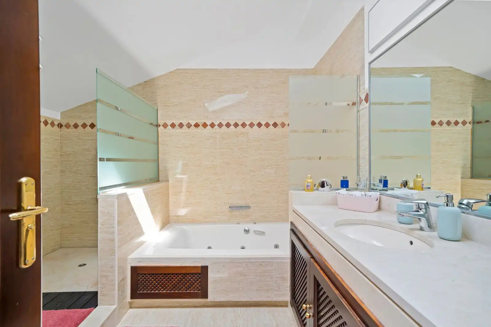 property_gallery_img_70007