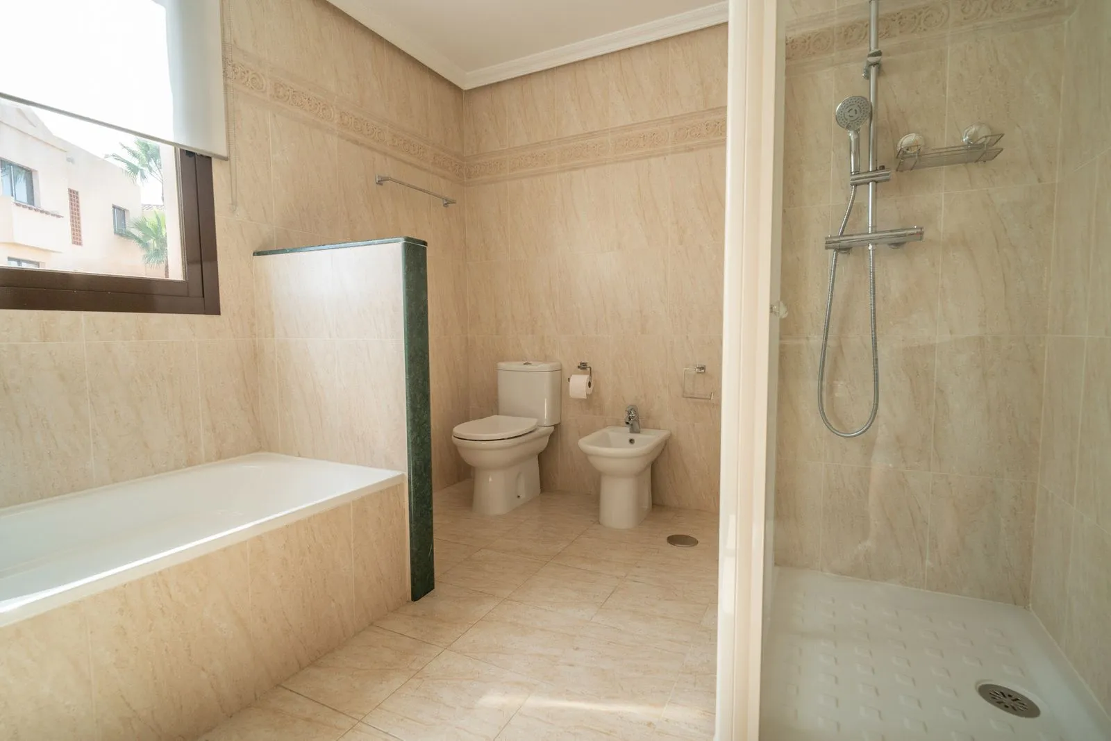 property_gallery_img_74394